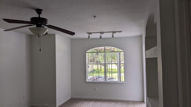 Building Photo - 7240 Westpointe Blvd