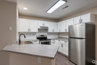 Interior Photo - Elevate at 4400