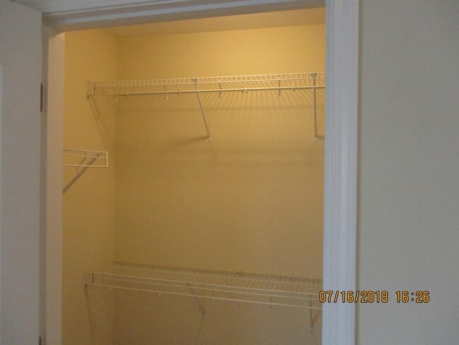 Building Photo - 159 Chapel Lake S