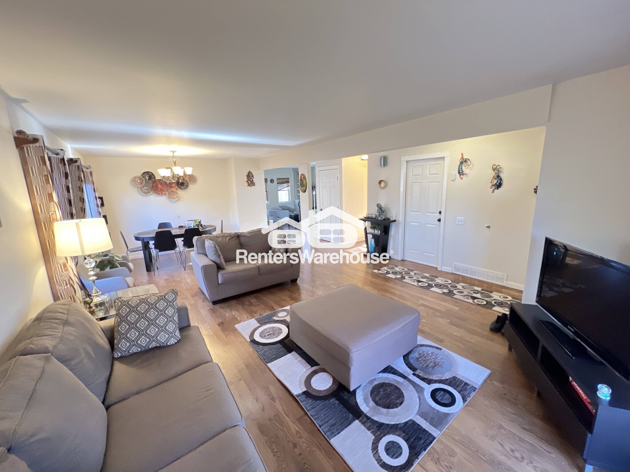 Building Photo - 8066 S Rosemary Ct