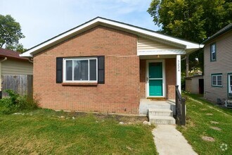 Building Photo - 3 Bedroom in Irvington