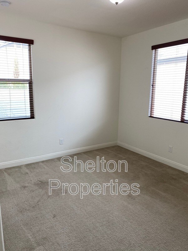 Building Photo - 2350 N Delaney Dr