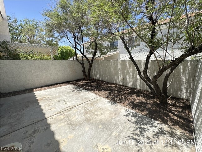 Building Photo - 461 Temple Canyon Pl