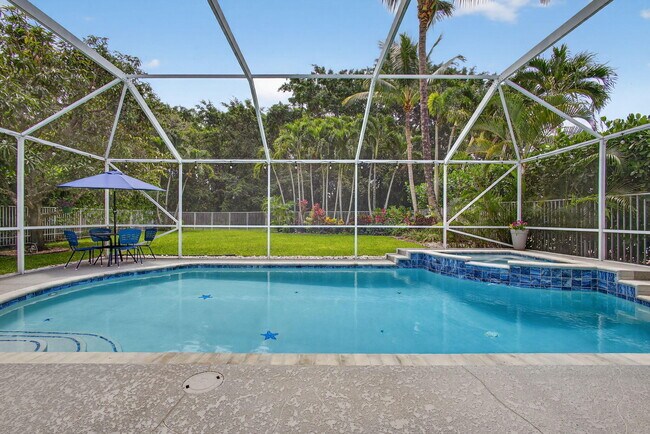 Building Photo - 3738 Old Lighthouse Cir