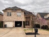Building Photo - 757 Charleston Pl