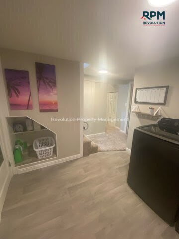 Building Photo - Room for rent in convenient Ogden Location