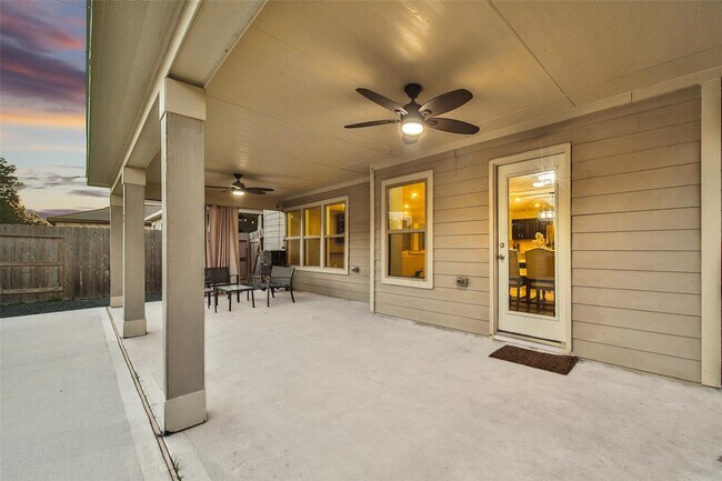 Building Photo - 20864 Sheffield Pk Dr