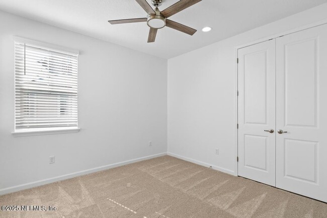 Building Photo - 469 Marquesa Cir
