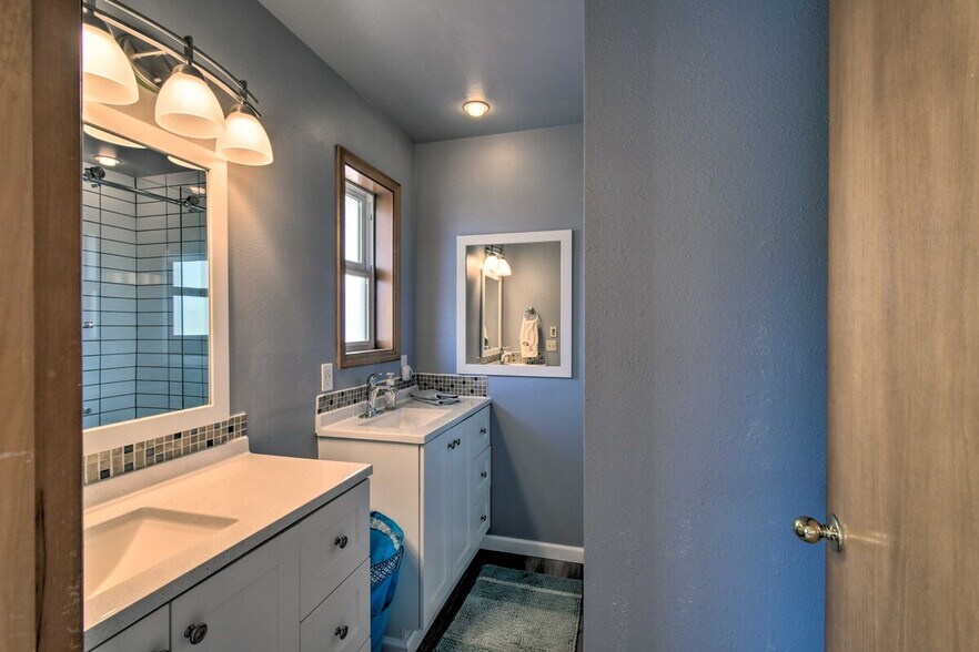 Building Photo - 34910 G St