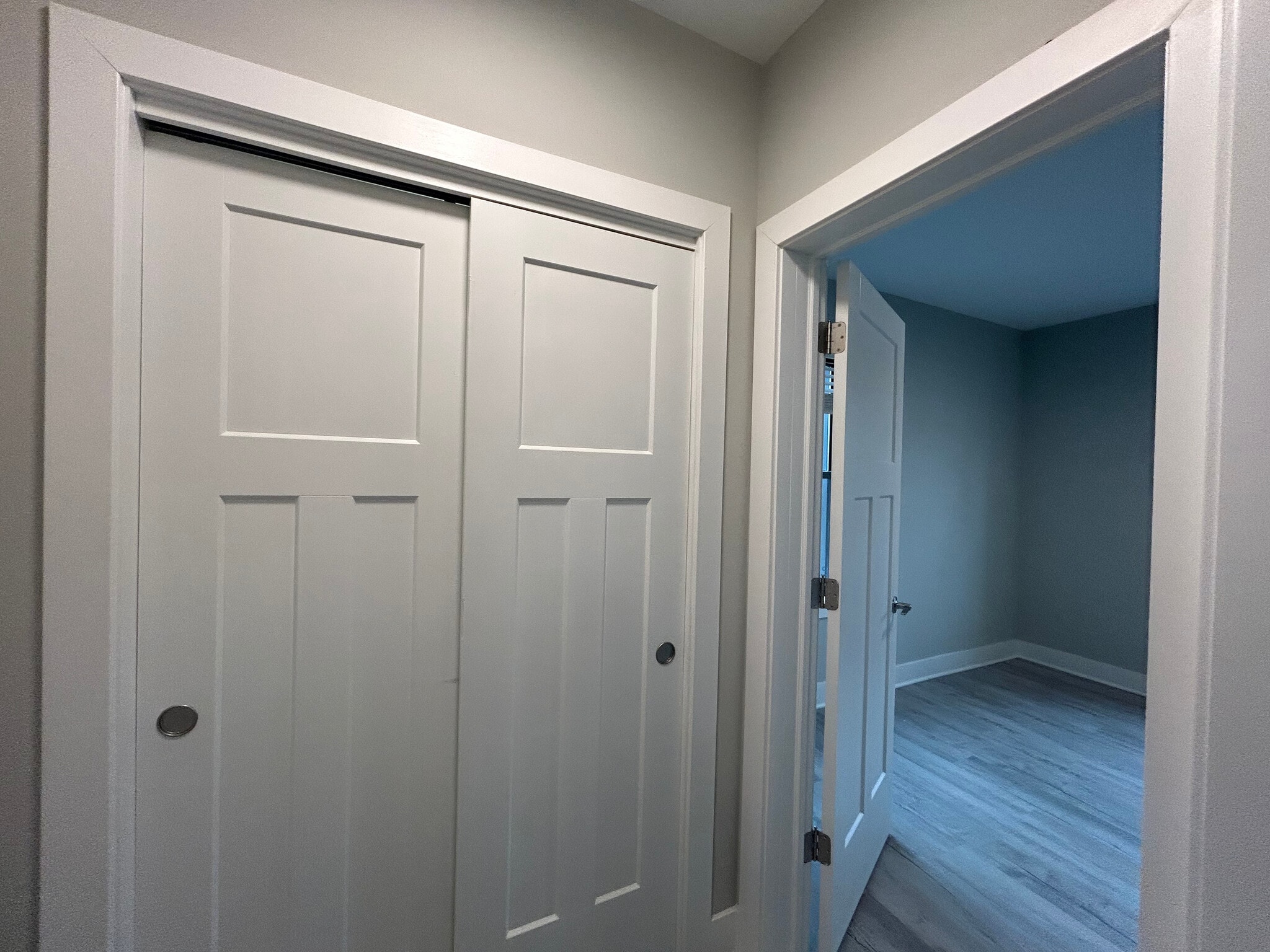 Building Photo - 372 Hazel Ave