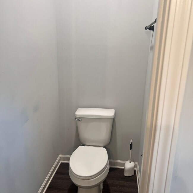 Building Photo - 9800 Bluestone Cir