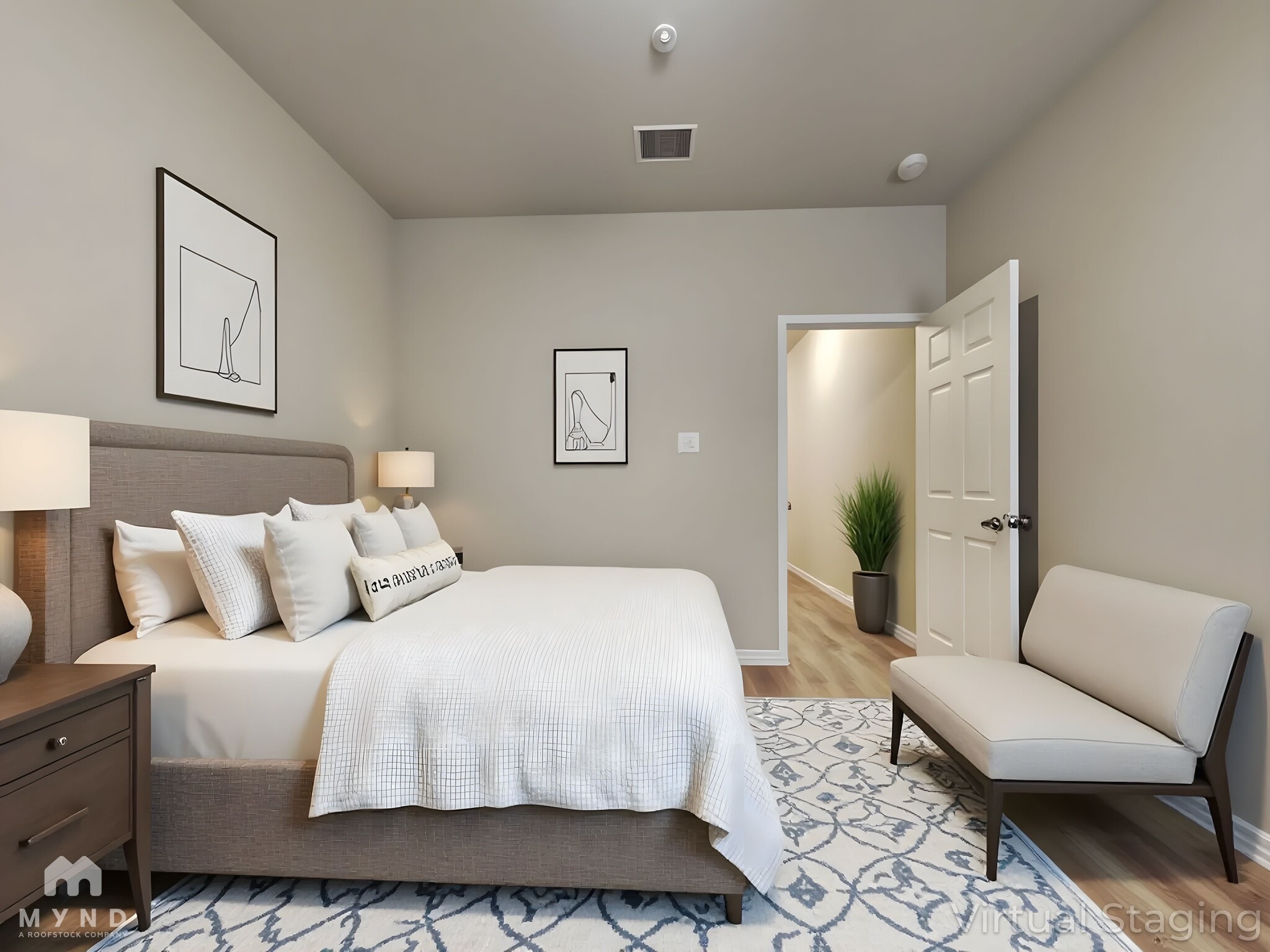 Building Photo - 413 E Avenue G Ave