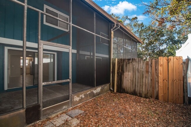 Building Photo - Apply NOW for $25 and Get 1/2 off July if ...