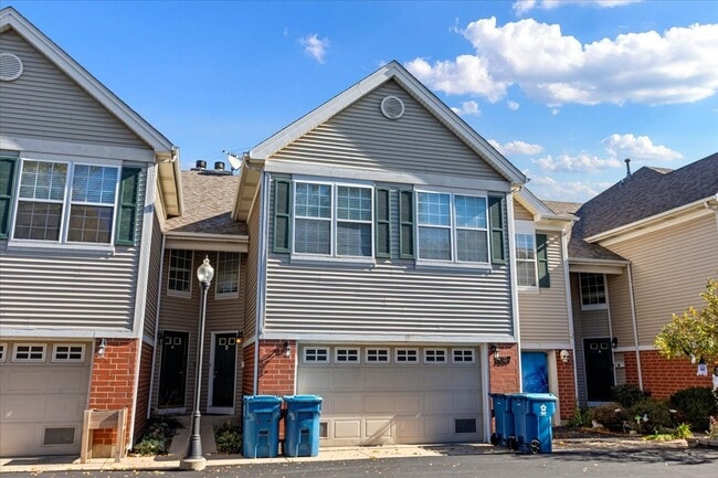 Primary Photo - 3817 N Milwaukee Ave