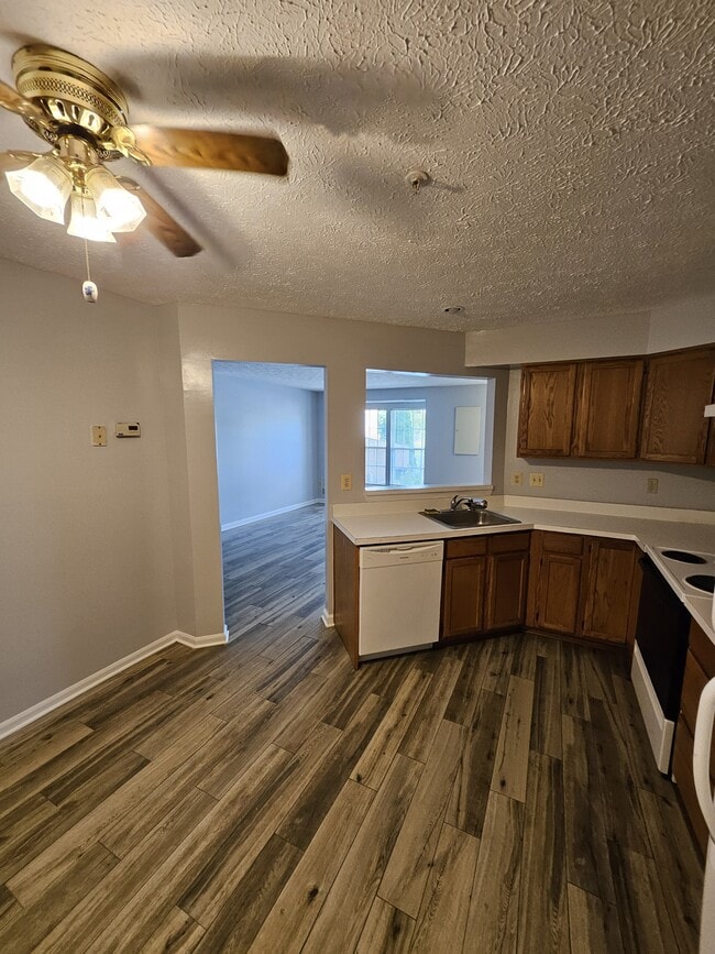 Building Photo - 5309 Regal Ct