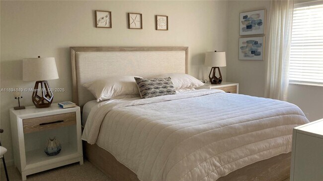 Building Photo - 1541 S Ocean Blvd