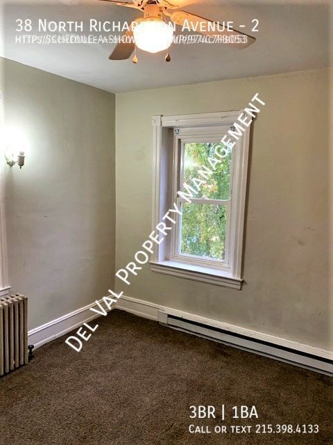 Building Photo - Updated Second Floor Apartment for Rent in...