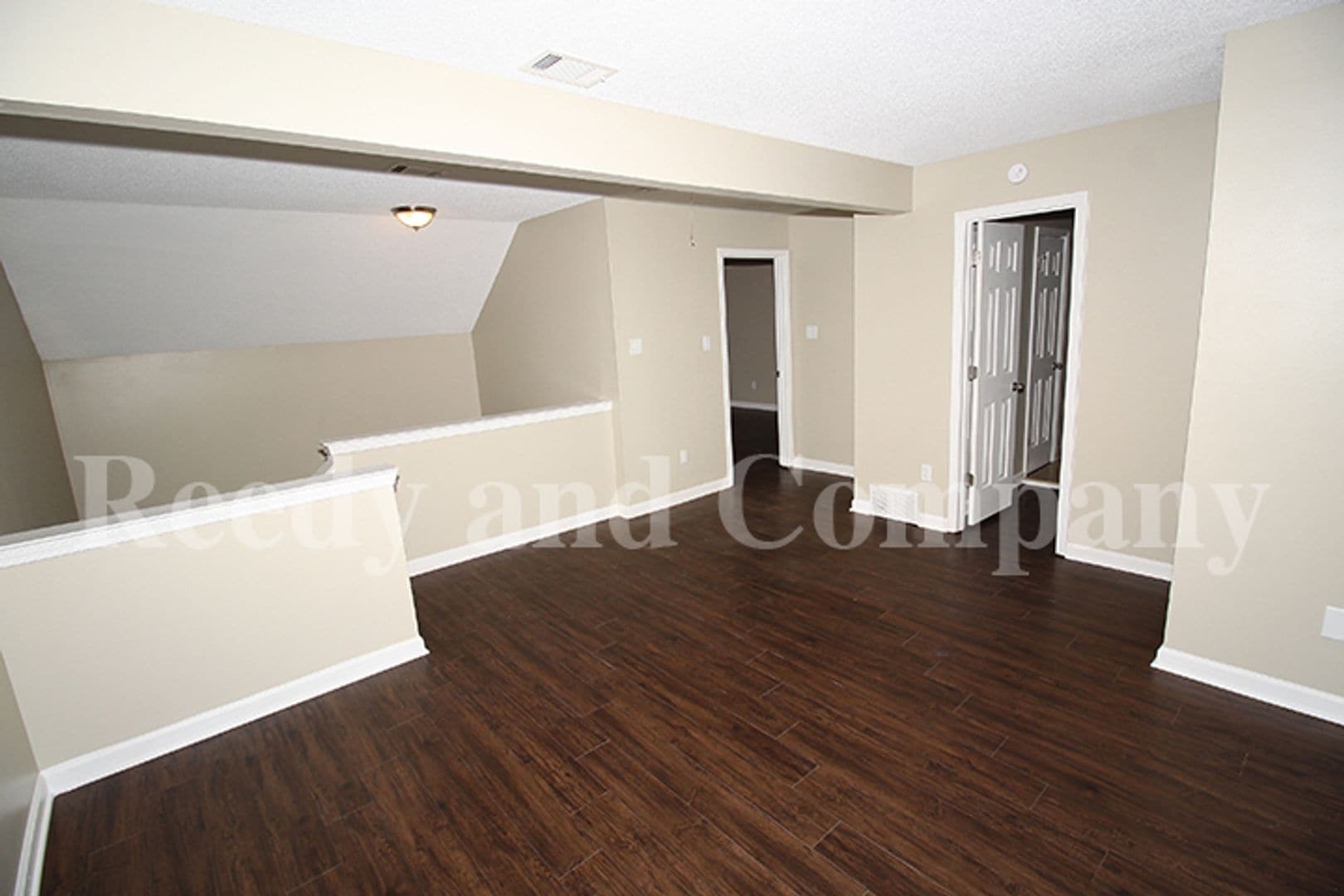 Building Photo - 6305 Kirby Downs Dr