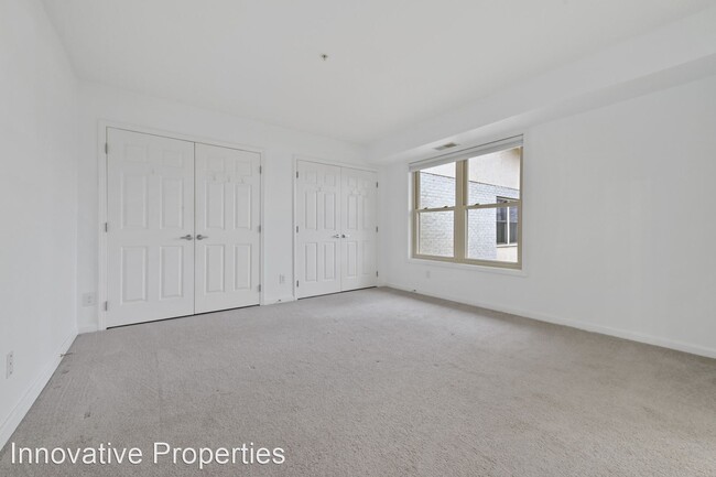 Building Photo - 2 br, 2 bath House - 1103 Primrose Court #302