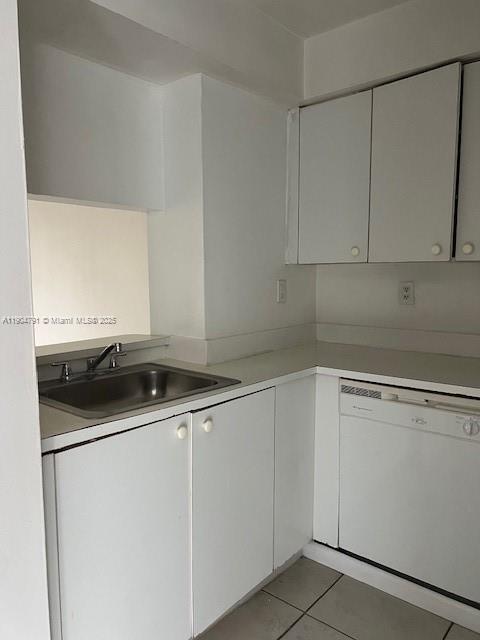 Building Photo - 8365 SW 152nd Ave