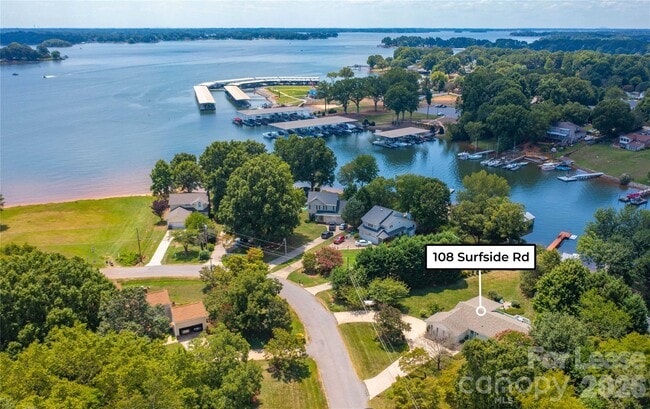 Building Photo - 108 Surfside Rd