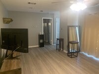 Building Photo - 6903 Deatonhill Dr