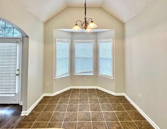 Building Photo - Cordova- Great Location- 3 bedroom/2bath h...