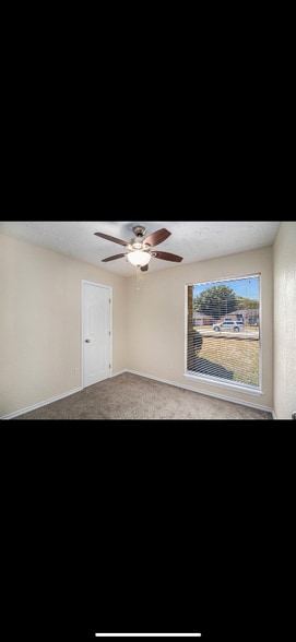 Building Photo - 322 Anchor Way