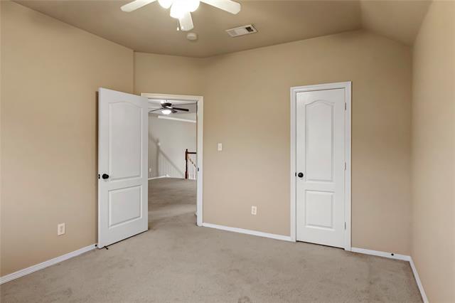 Building Photo - 216 Crepe Myrtle Ln