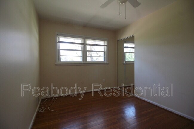 Building Photo - 8504 Wagon Wheel Rd