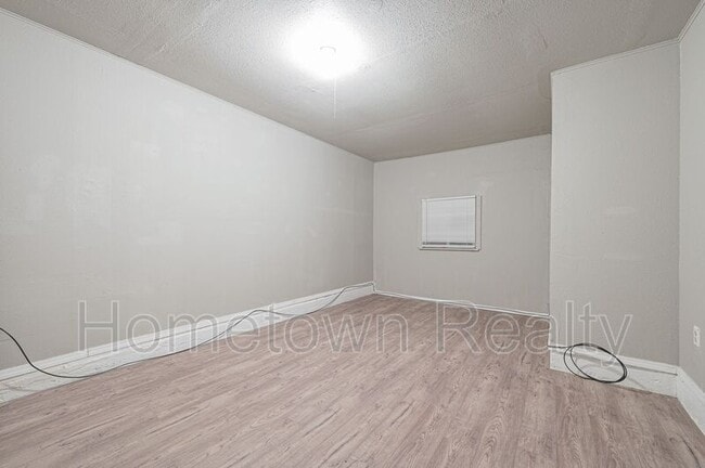 Building Photo - 1332 SW 63rd St