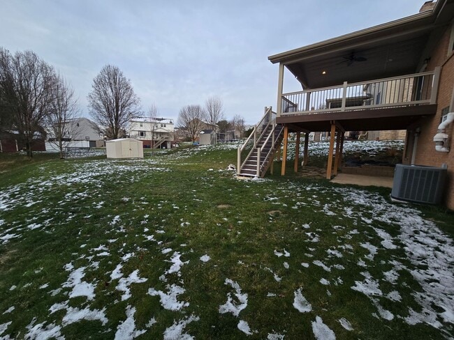 Building Photo - Beautiful Split Entry - 3 Bedroom 2.5 Bathroom in Rustic Ridge Estates