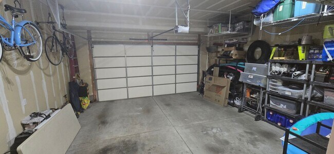 Building Photo - Beautiful 3 Bed 3.5 Bath in Riverton!!