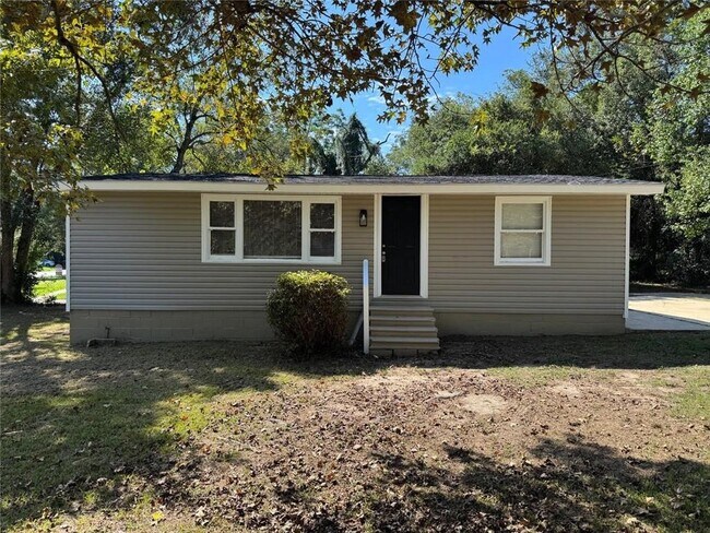 Primary Photo - 4051 Pringle Dr