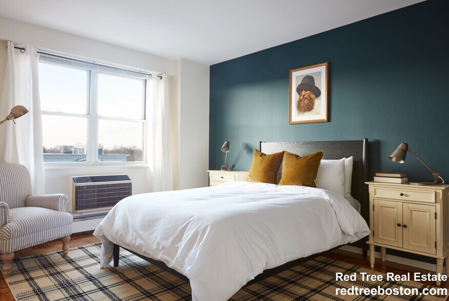 Building Photo - 185 Freeman St