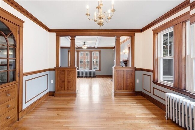 Building Photo - 256 S Huntington Ave