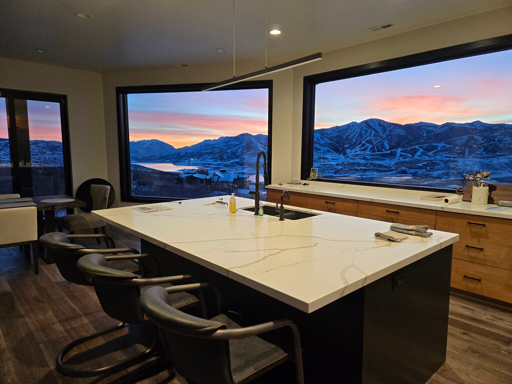 Evening kitchen view - 11624 White Tail Ct