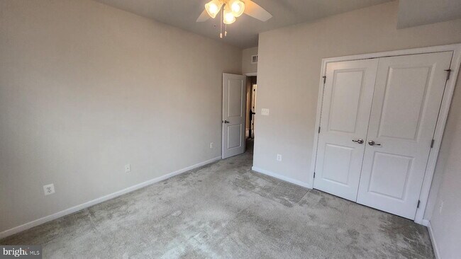 Building Photo - "Charming Lanham Townhome: 2 Bed, 2.5 Bath...