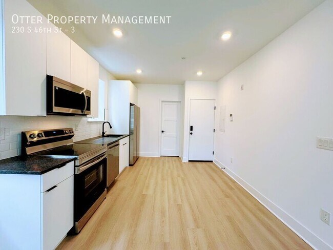 Building Photo - 230 S 46th St