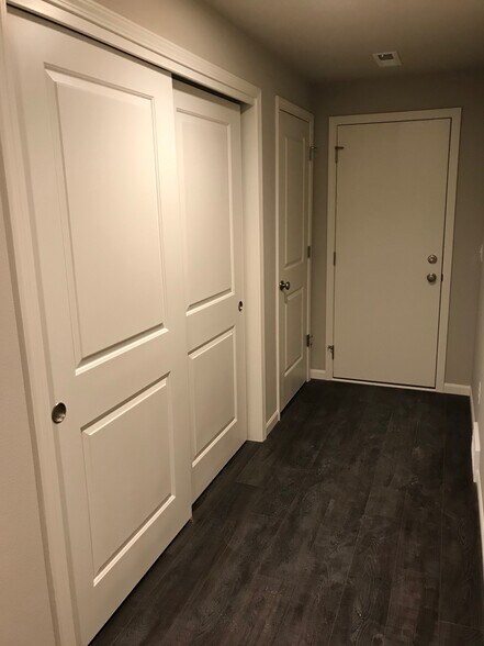 Garage entry way with closet space - 5858 Lien Rd