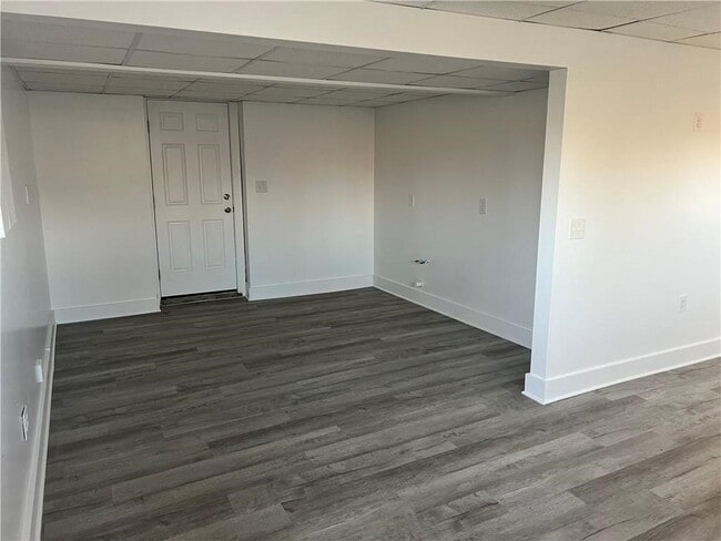 Building Photo - 1086 Flynn Rd