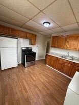 Building Photo - 44 Webster St