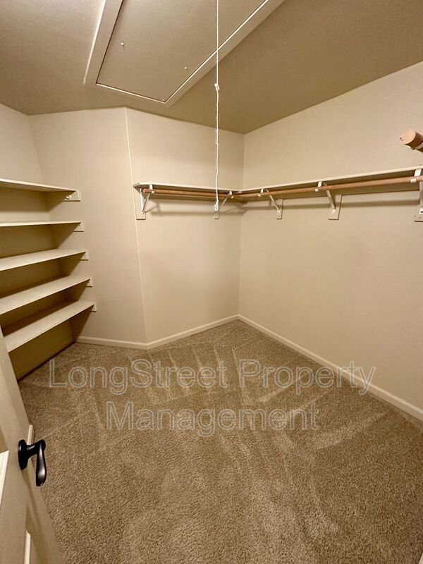 Building Photo - 14234 Murren Way