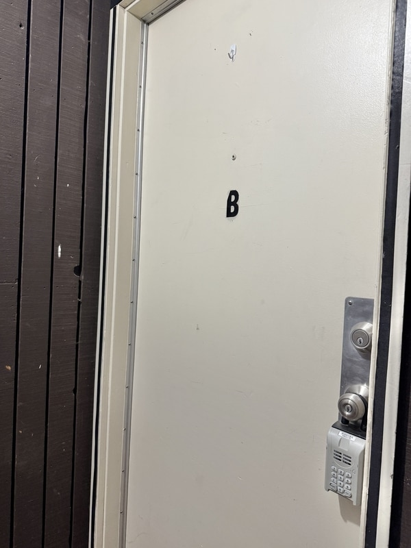 Building Photo - 2175 S 300 E