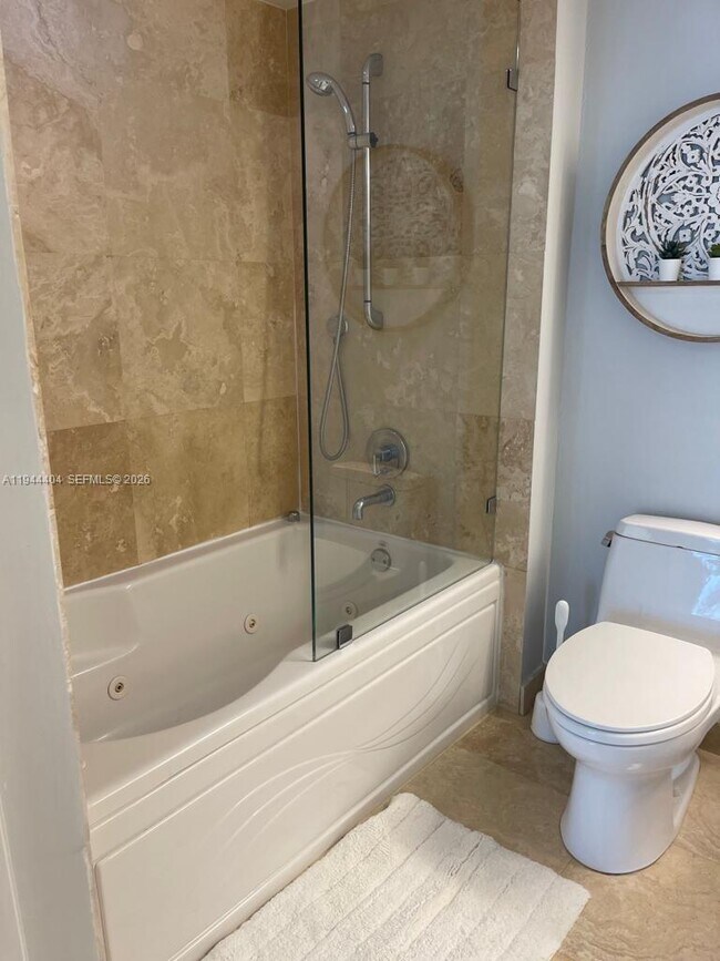 Building Photo - 41 SE 5th St