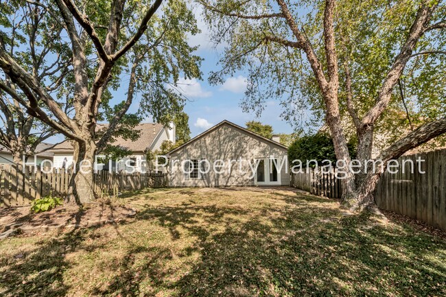 Building Photo - 1201 Red Stone Dr