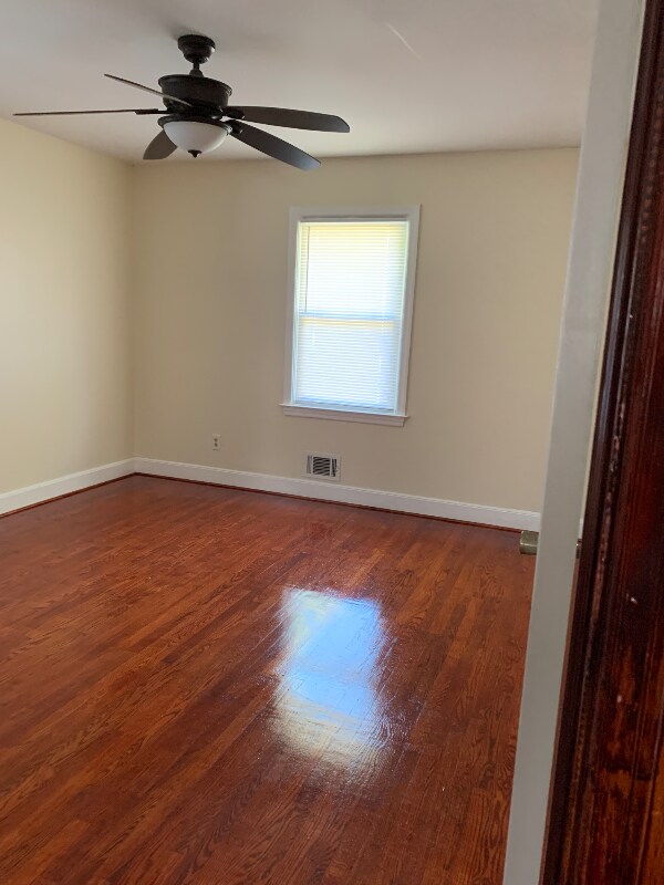 Building Photo - 1819 Morninghill Dr