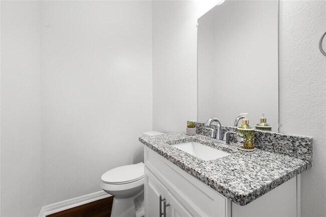 Building Photo - 118 Waialua Ct