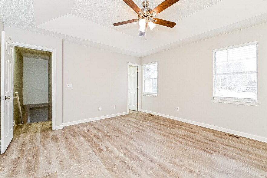 Building Photo - 1243 Shady Brook Ct