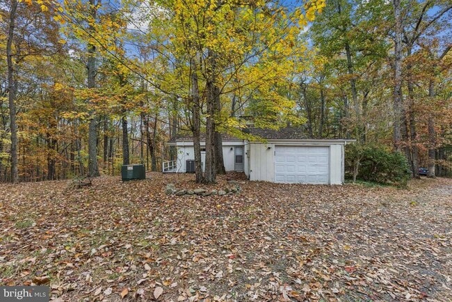 Building Photo - 135 Lizzie Mills Rd